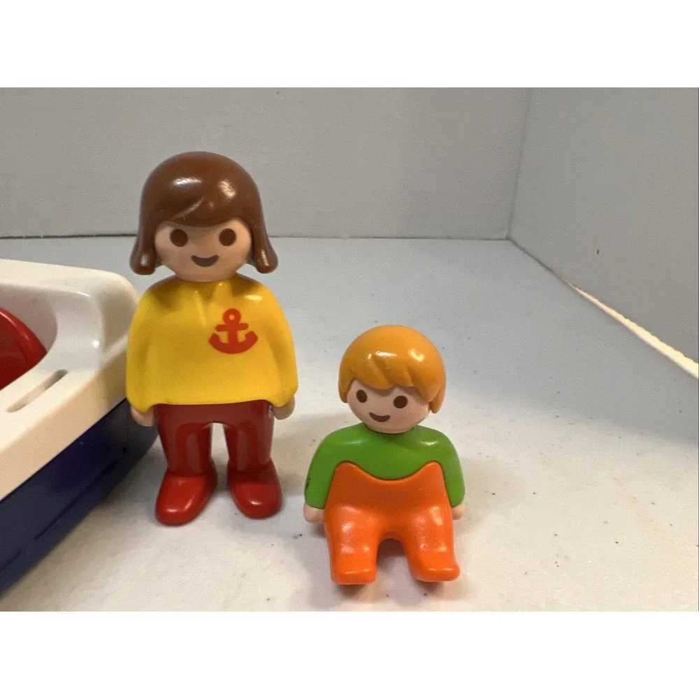 Vintage 1990 Playmobil 6050 FUN IN THE SUN Incomplete Set Play Mobil Boat Family